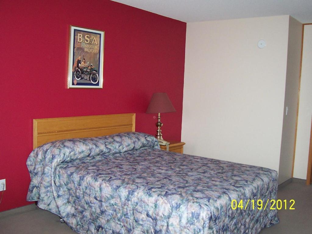 Model A Inn Cranbrook Quarto foto